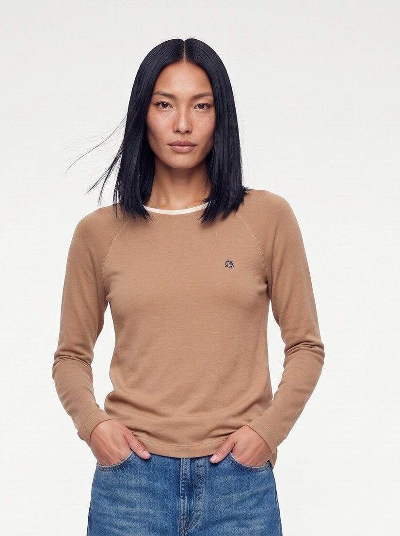 Modelshot / Bone Brown / Detail